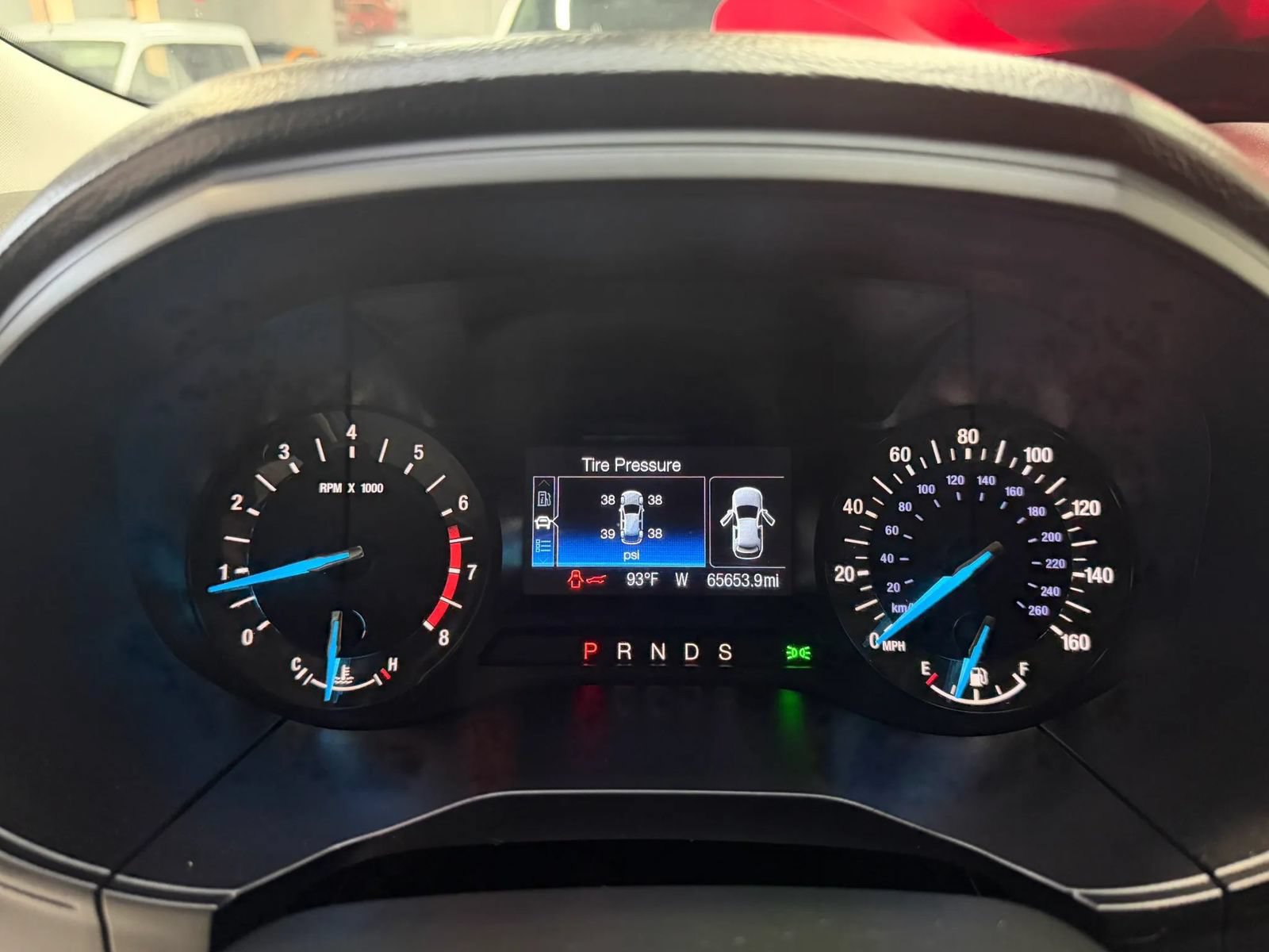 Used 2018 Ford Edge SE FWD image 46