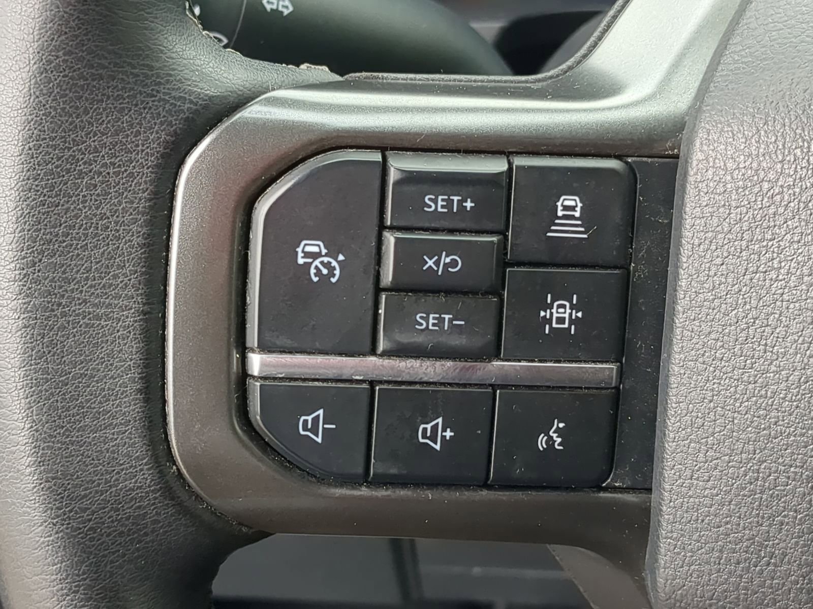 Used 2024 Ford F150 XLT w/ Equipment Group 302A MID image 30