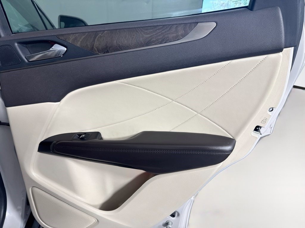 Used 2019 Lincoln MKC Reserve w/ MKC Climate Package FWD image 26