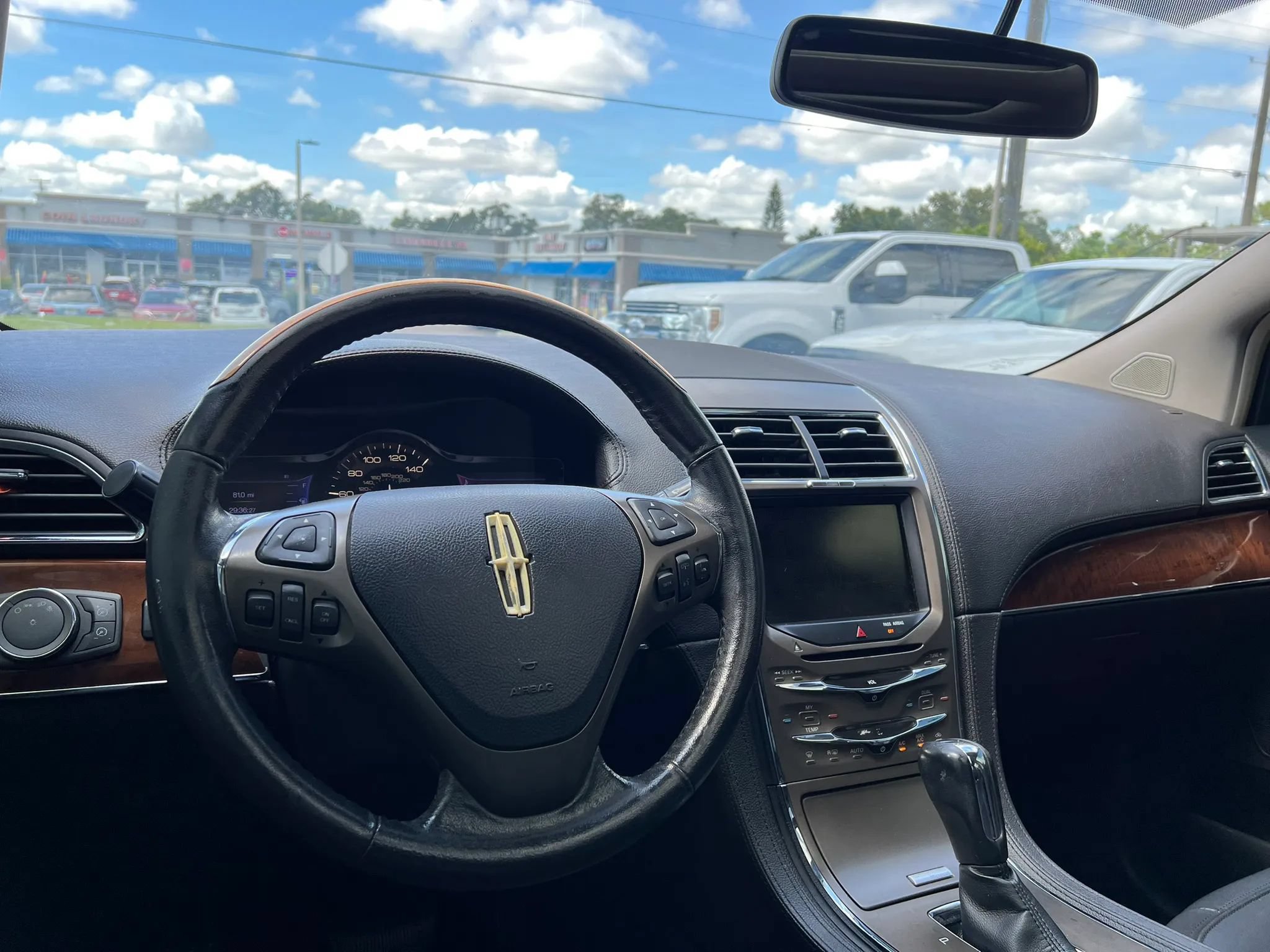 Used 2013 Lincoln MKX FWD w/ Wood Pkg image 13