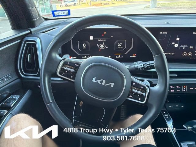 Certified 2024 Kia Sorento SX Prestige AWD/4WD image 18