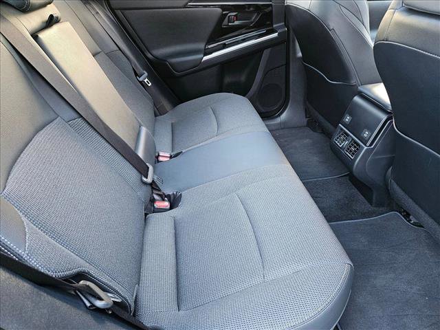 Used 2025 Toyota bZ4X FWD image 18