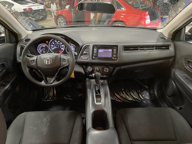 Used 2016 Honda HR-V LX image 14