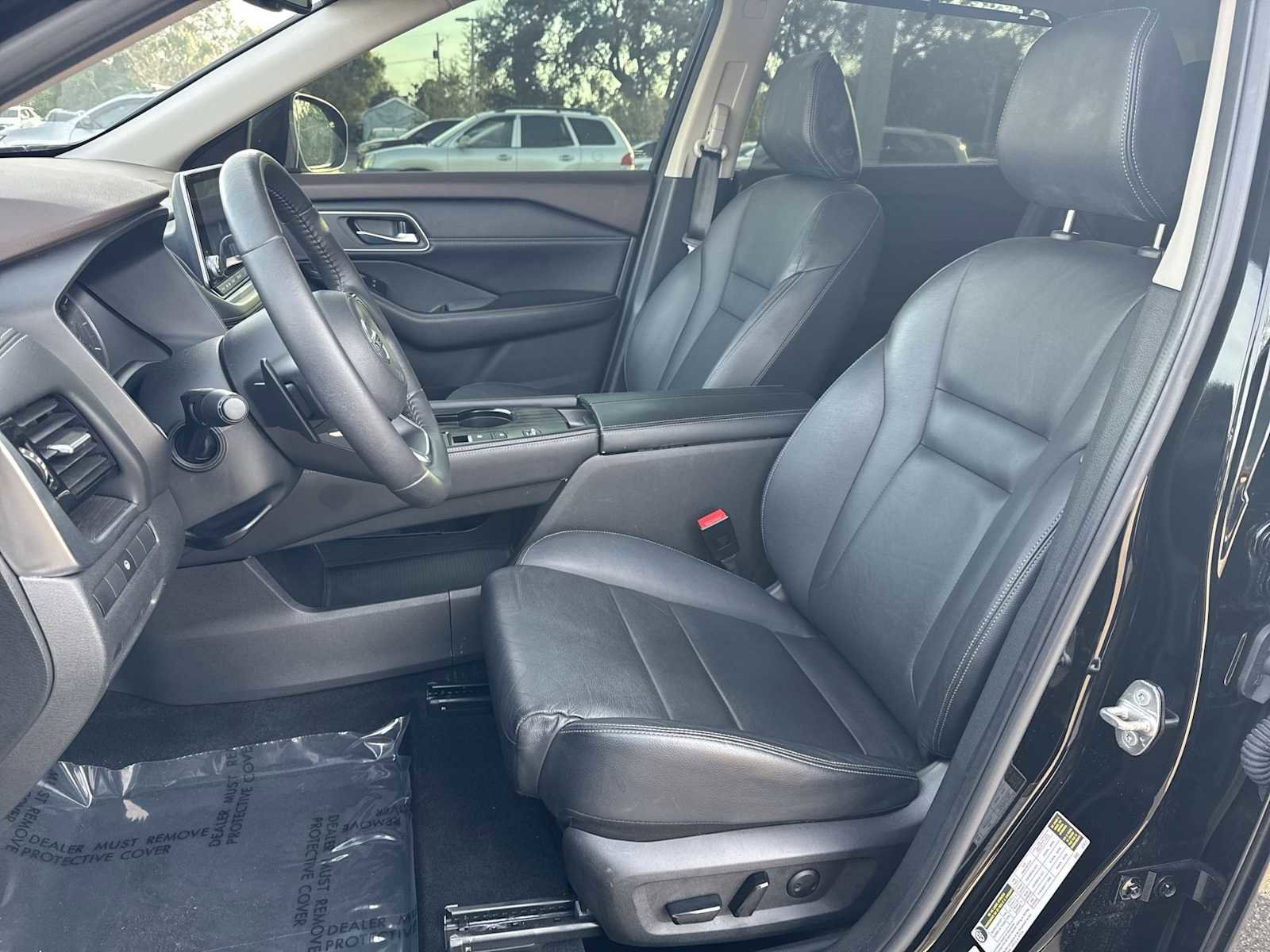 Used 2021 Nissan Rogue SL image 15