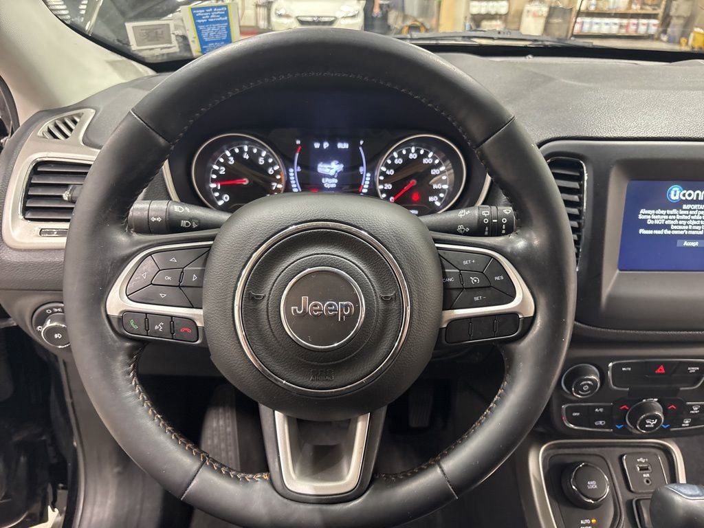 Used 2020 Jeep Compass Latitude w/ Cold Weather Group image 3