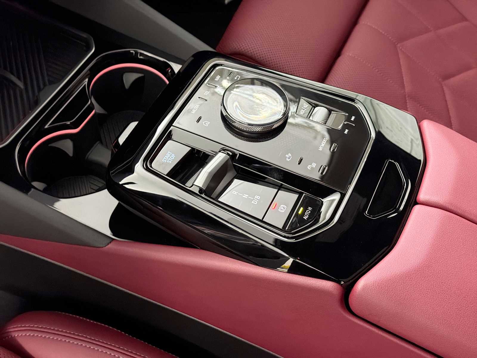 Certified 2026 BMW i5 eDrive40 image 22
