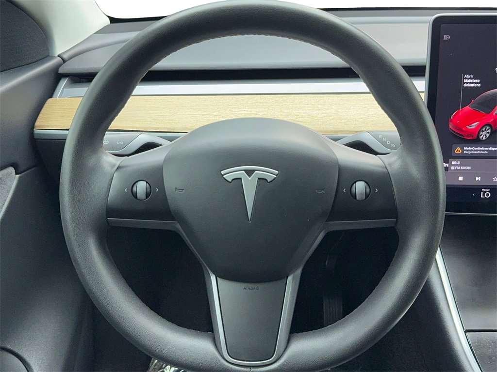 Used 2021 Tesla Model Y Long Range image 18