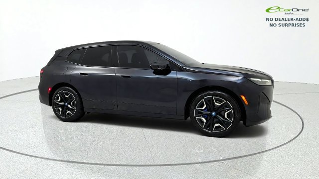 Used 2024 BMW iX xDrive50 w/ Sport Package AWD/4WD image 10