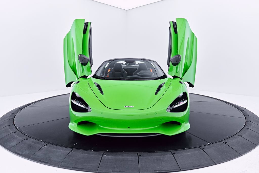 Used 2025 McLaren 750S Spider RWD image 31