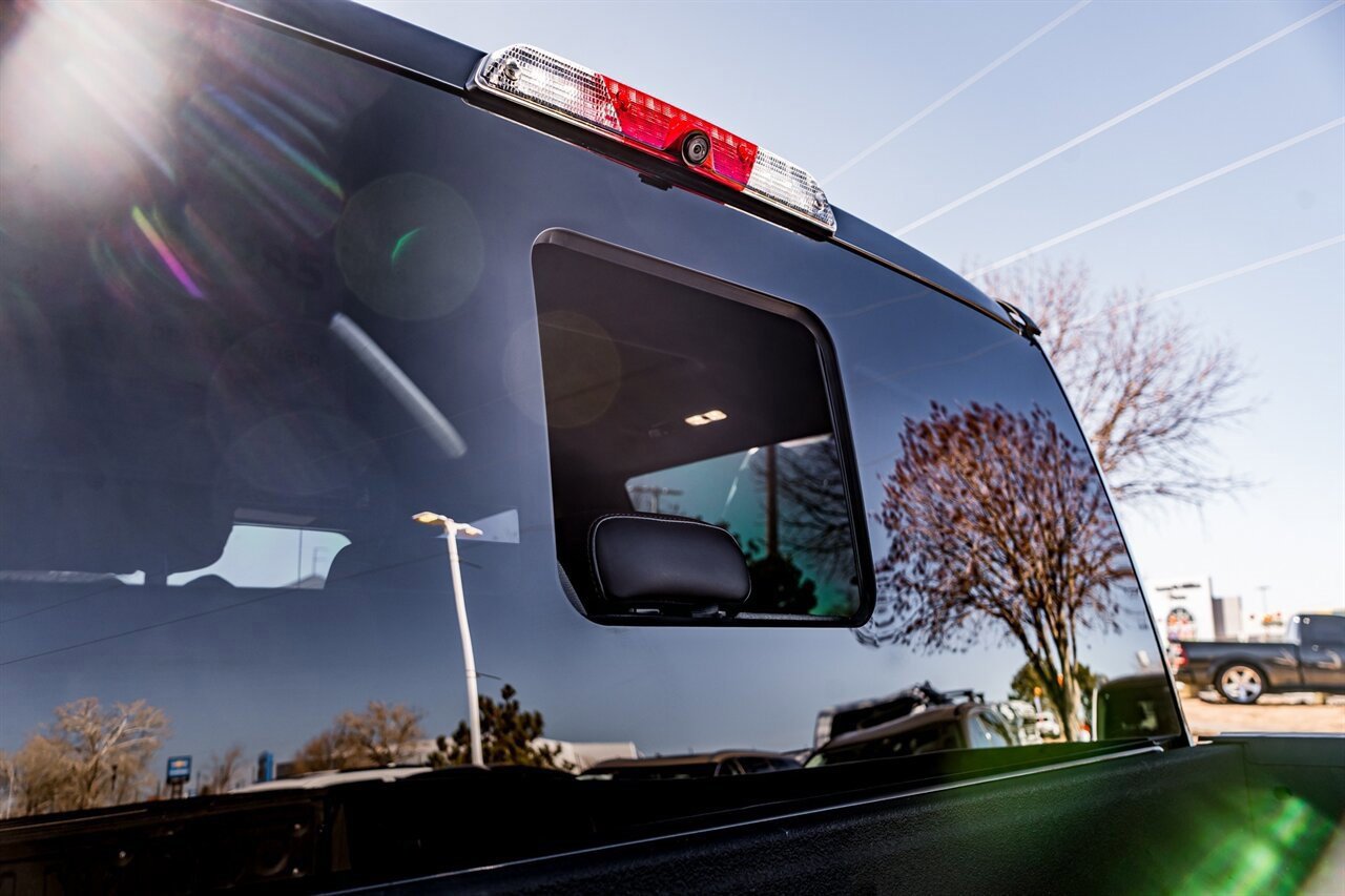 Used 2019 Ford F350 Platinum w/ Platinum Ultimate Package image 35