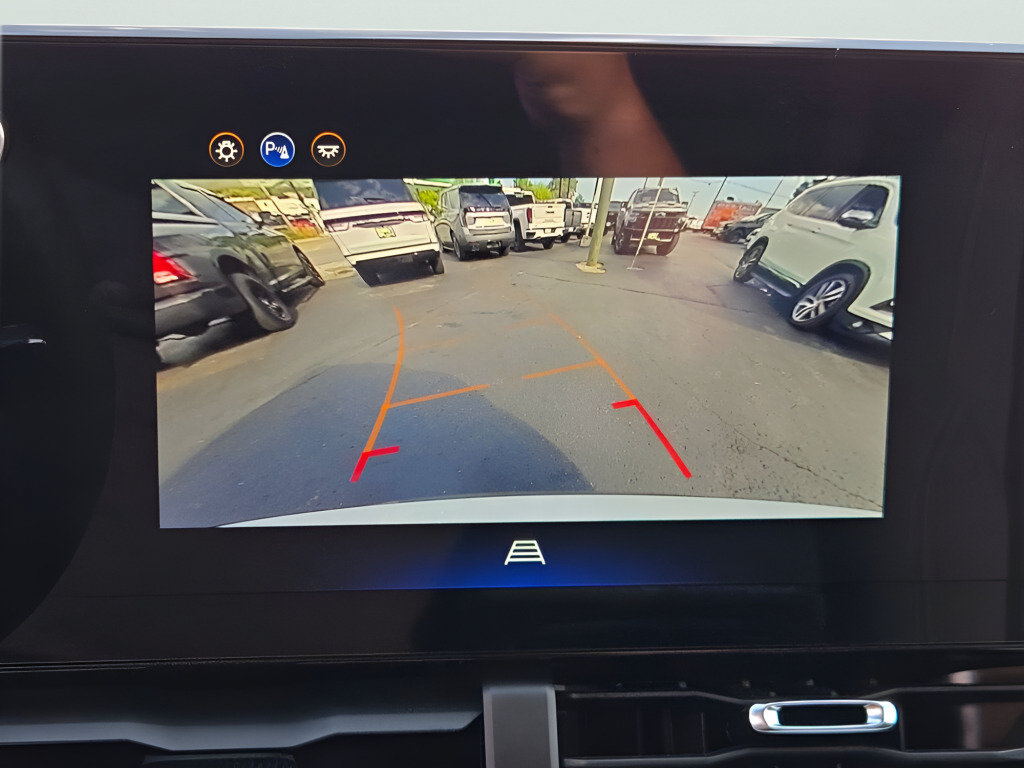 Certified 2025 Chevrolet Equinox LT FWD image 28
