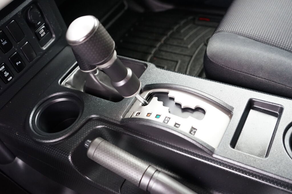 Used 2014 Toyota FJ Cruiser 4WD image 15