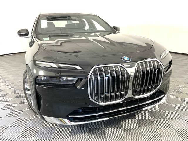 Used 2024 BMW i7 xDrive60 RWD image 43