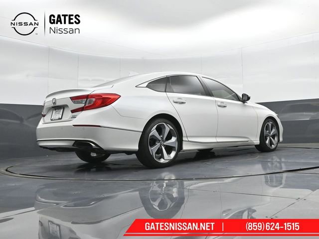 Used 2020 Honda Accord Touring image 34