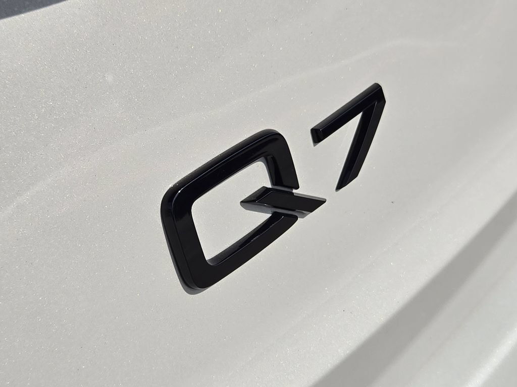 Certified 2023 Audi Q7 3.0T Prestige w/ Prestige Package AWD/4WD image 15