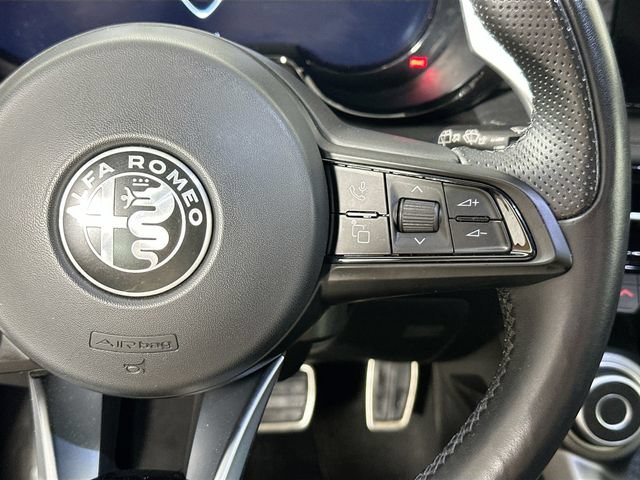 Used 2024 Alfa Romeo Tonale Ti AWD/4WD image 25