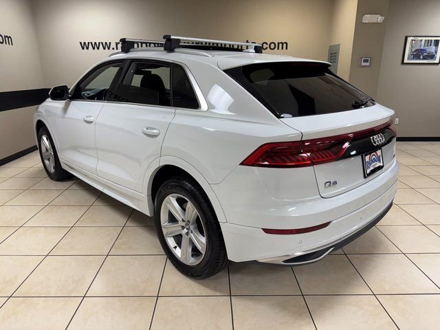 Used 2019 Audi Q8 Premium image 4