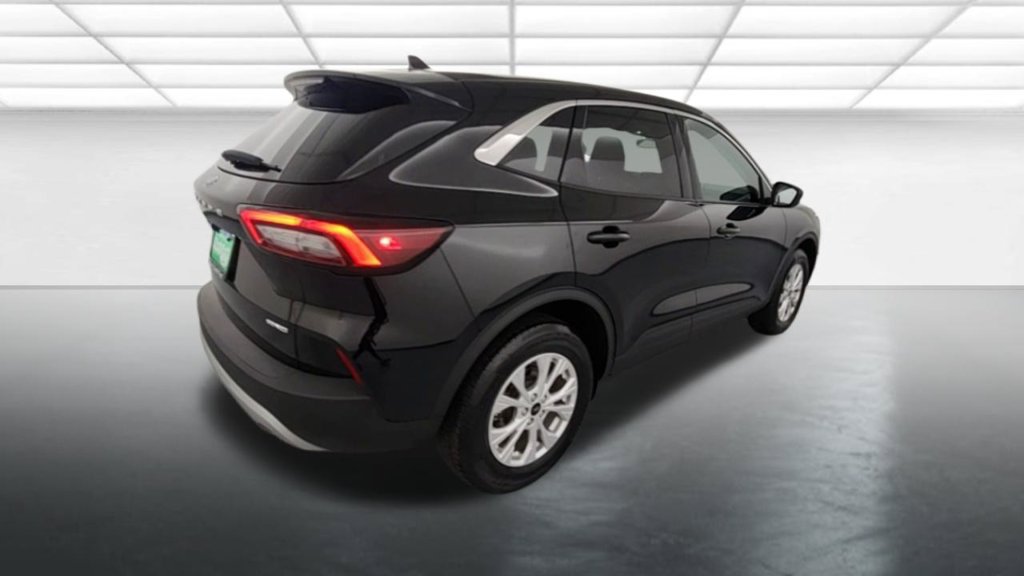 Used 2023 Ford Escape Active AWD/4WD image 5
