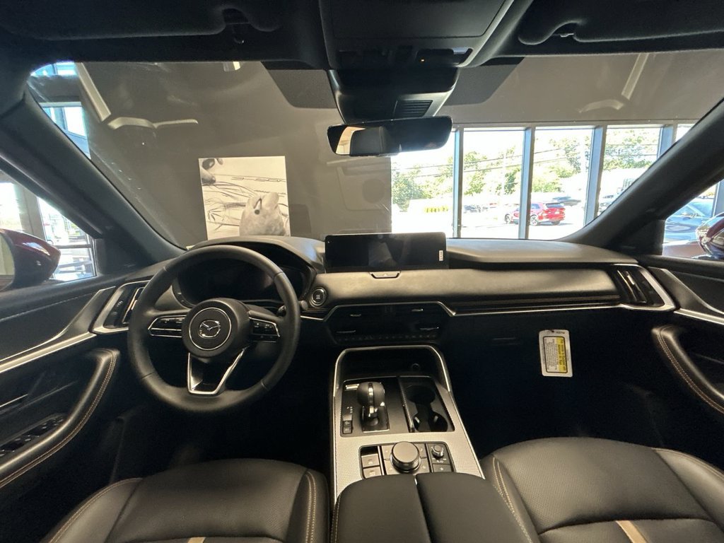 Certified 2025 MAZDA CX-90 3.3 Turbo S w/ Premium Package AWD/4WD image 12
