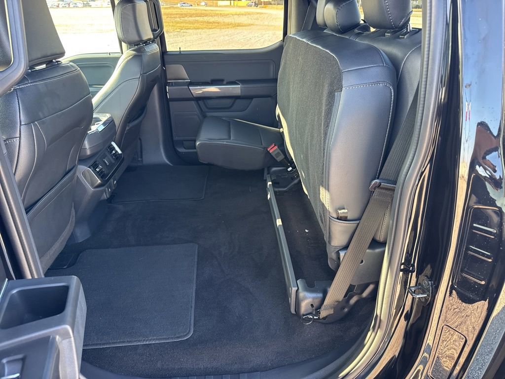 Used 2022 Ford F150 XLT w/ Equipment Group 302A High image 16