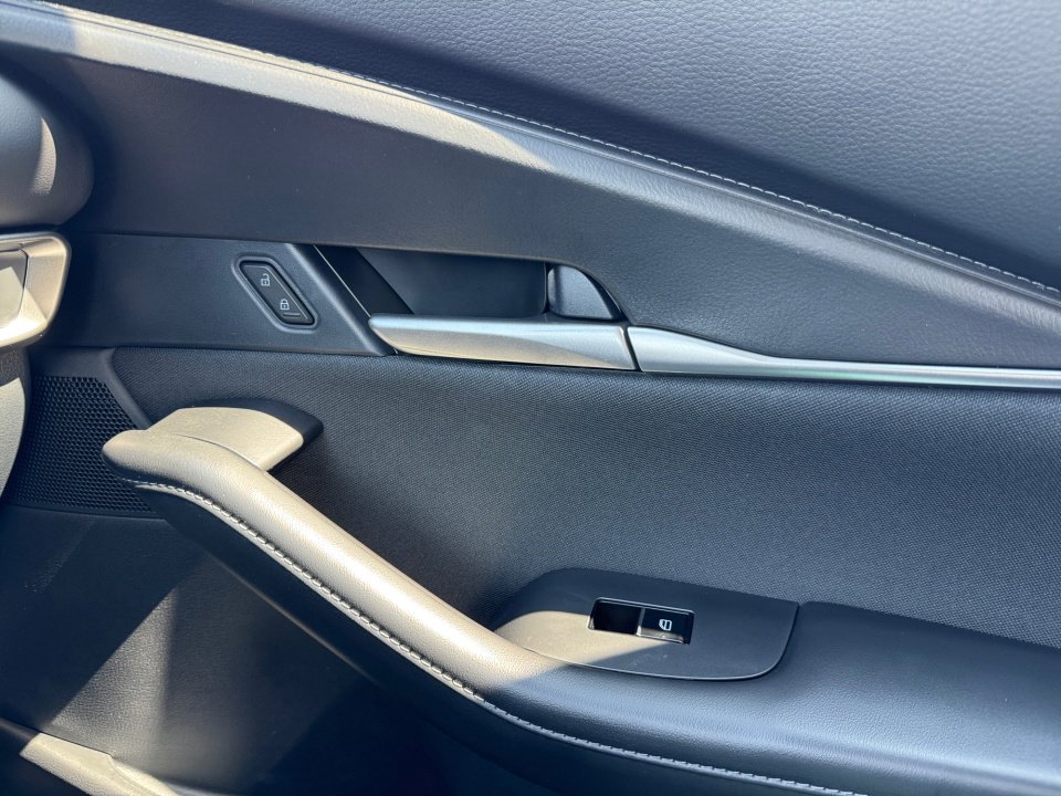 Certified 2025 MAZDA CX-30 AWD 2.5 S image 35