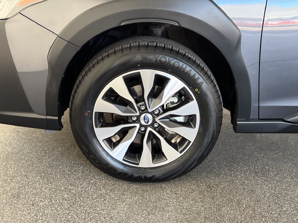 Certified 2024 Subaru Outback Limited AWD/4WD image 28