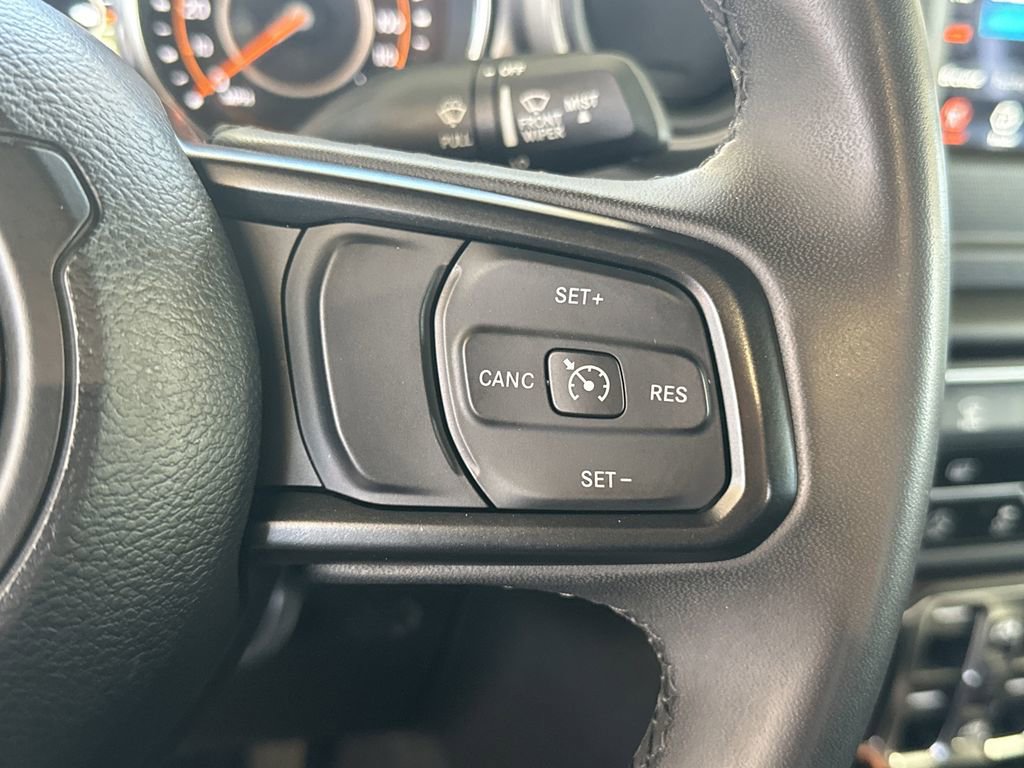 Used 2023 Jeep Gladiator Willys image 22