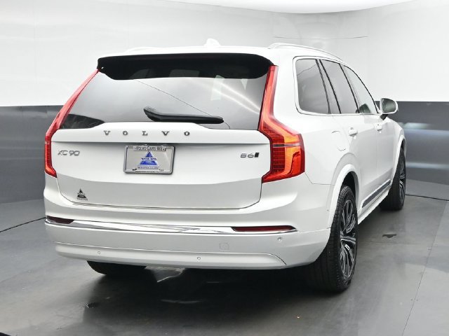 Used 2025 Volvo XC90 B6 Plus w/ Protection Package Premier AWD/4WD image 8