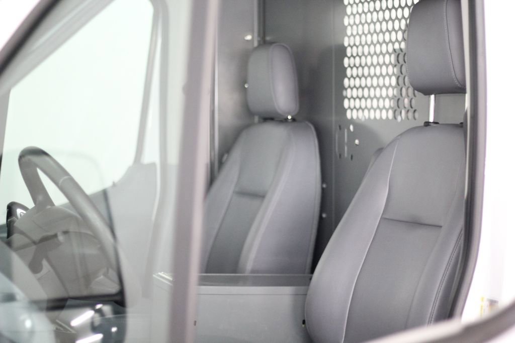 Used 2018 Ford Transit 350 148 Medium Roof RWD image 32