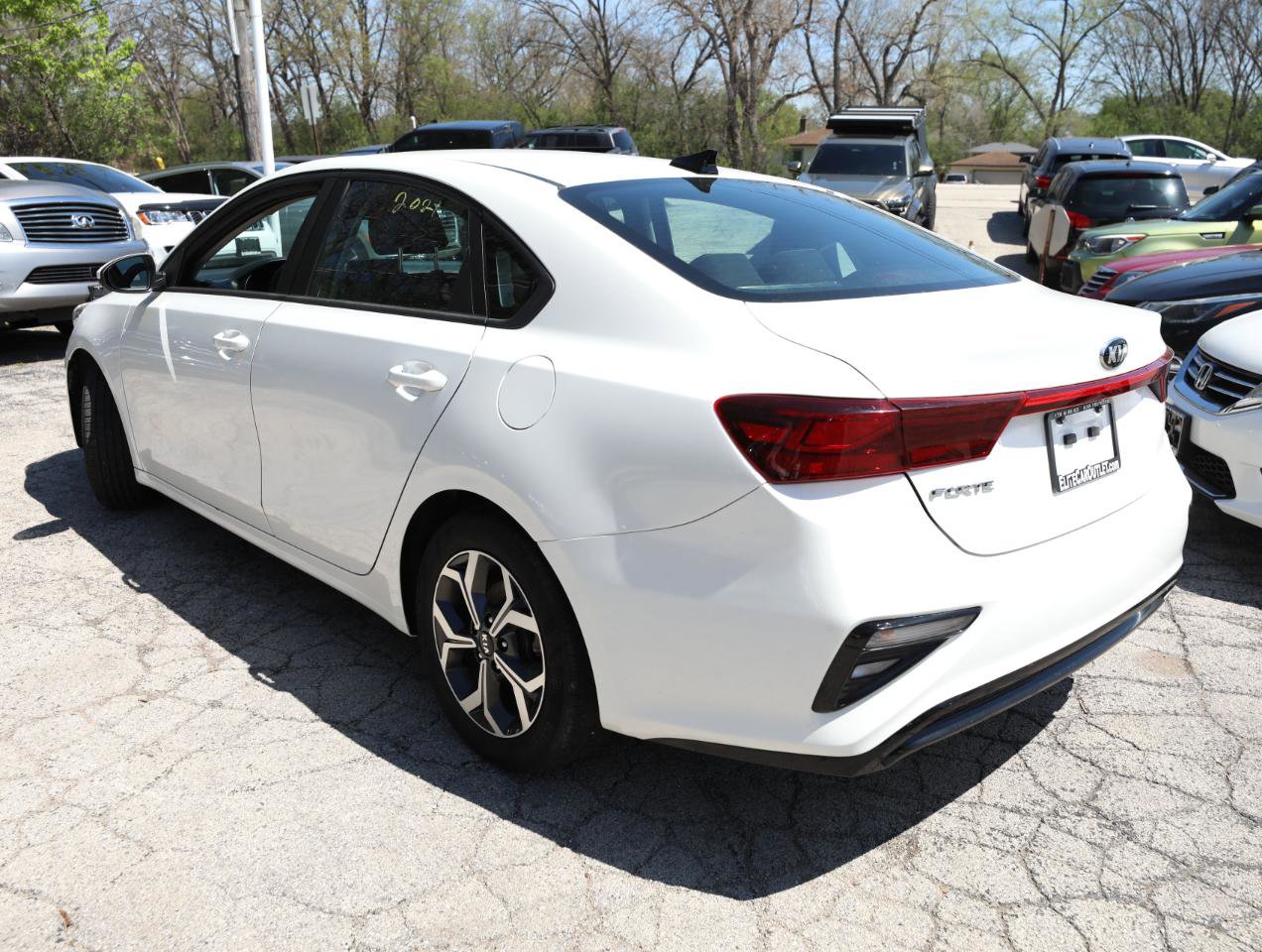 Used 2021 Kia Forte LXS FWD image 8
