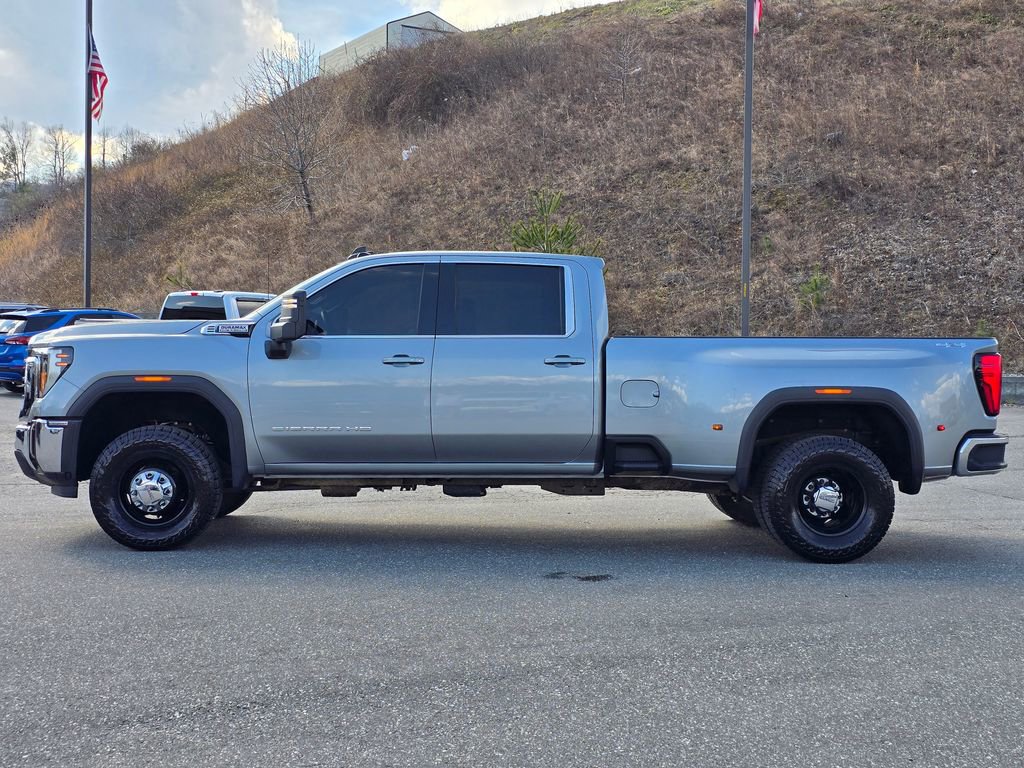 Certified 2025 GMC Sierra 3500 SLE w/ SLE Value Package image 15