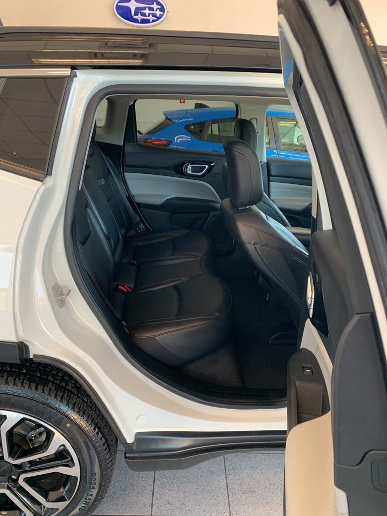 Used 2022 Jeep Compass Limited AWD/4WD image 17