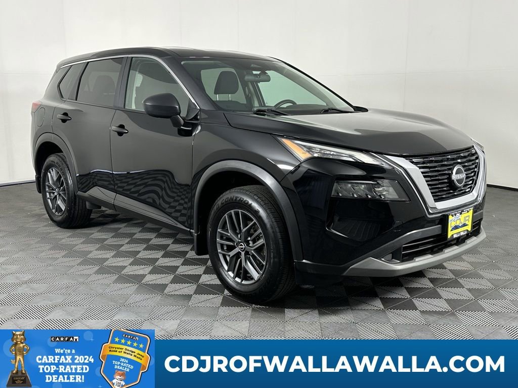 Used 2023 Nissan Rogue S image 1