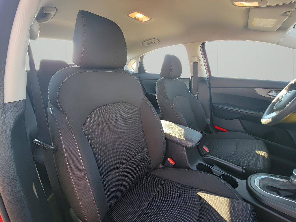 Used 2019 Kia Forte LXS image 30