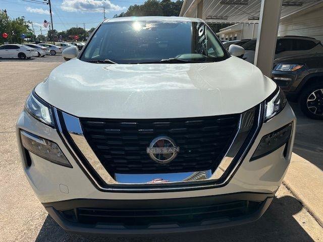 Used 2022 Nissan Rogue SV AWD/4WD image 4