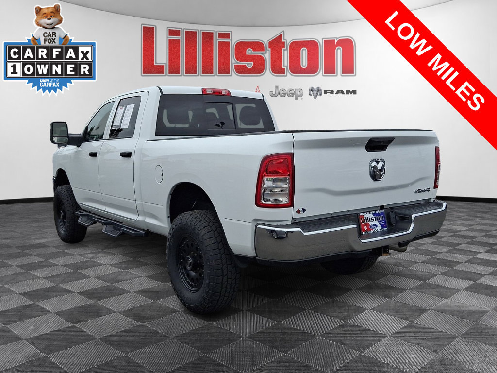 Used 2024 RAM 2500 Tradesman w/ Chrome Appearance Group AWD/4WD image 6