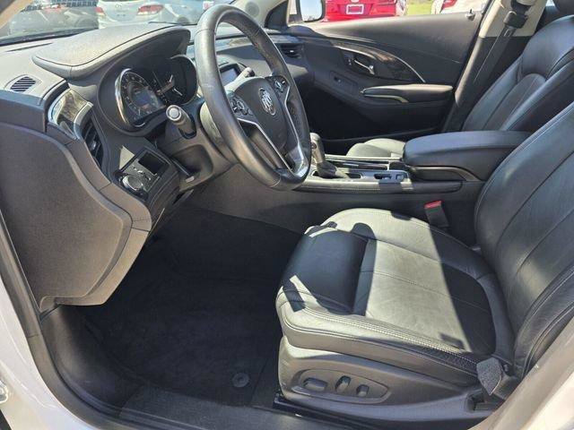 Used 2016 Buick LaCrosse Leather FWD image 10