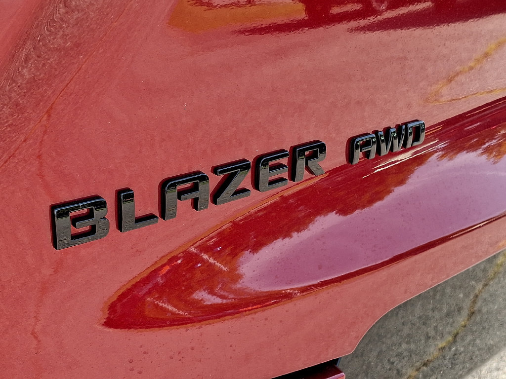 New 2026 Chevrolet Blazer RS w/ Enhanced Convenience Package AWD/4WD image 18