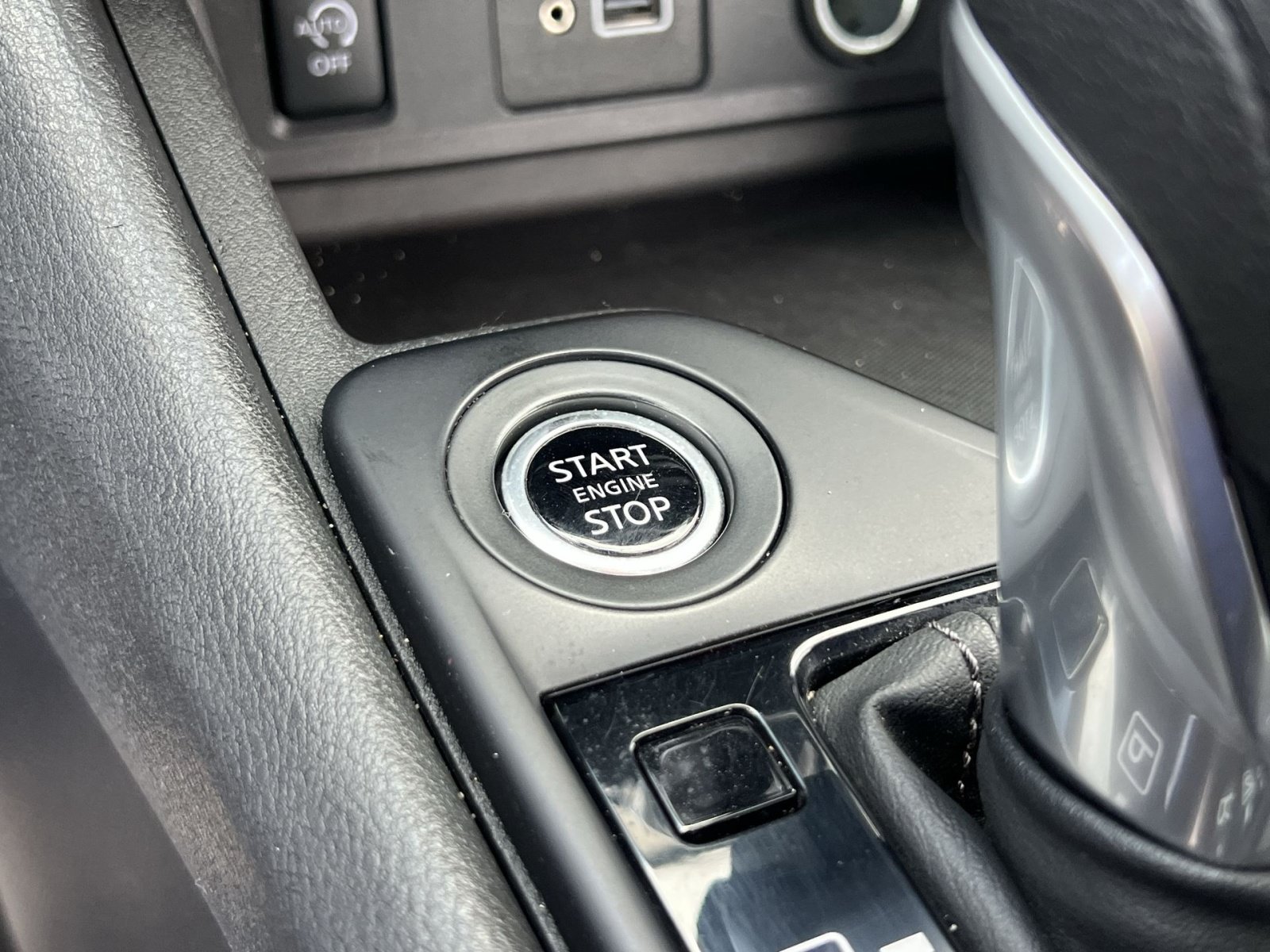 Used 2025 Nissan Sentra S FWD image 31
