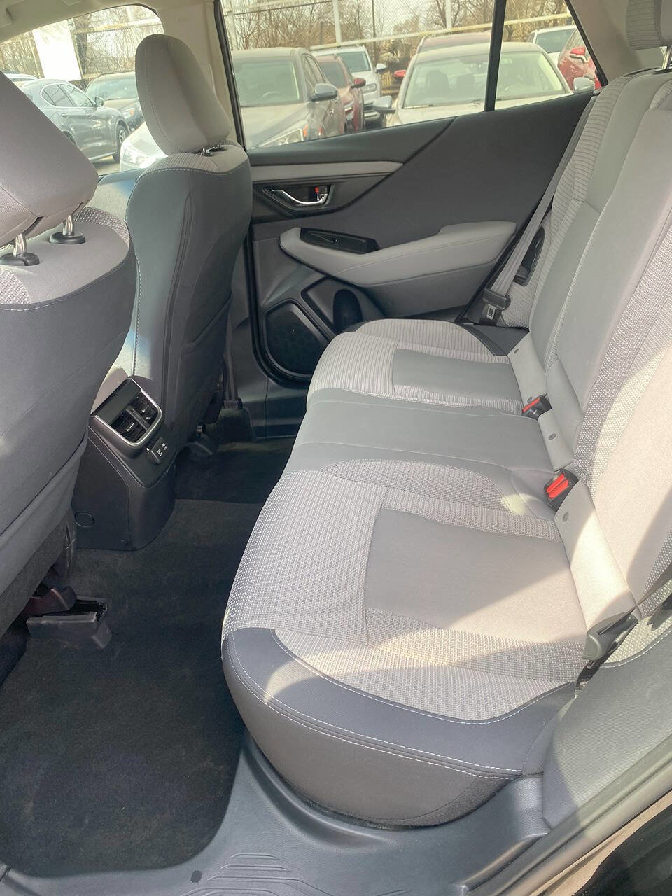 Used 2022 Subaru Outback Premium image 12