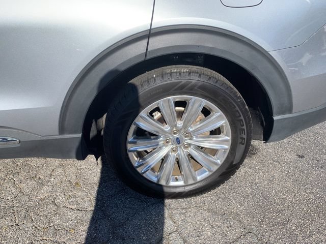 Certified 2022 Ford Explorer Limited w/ Equipment Group 301A RWD image 37