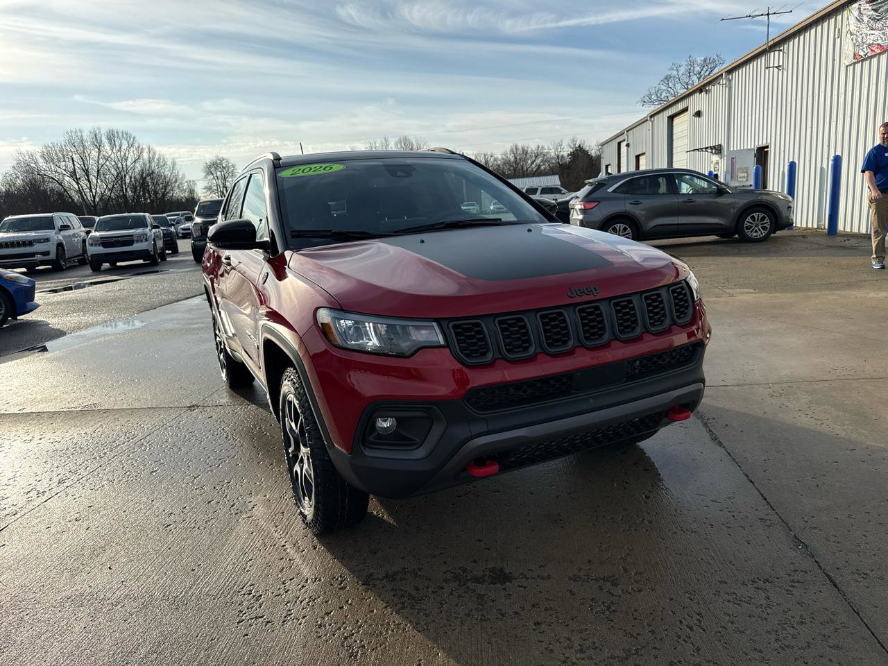 New 2026 Jeep Compass Trailhawk w/ Sun, Sound & Navigation Group AWD/4WD video 1