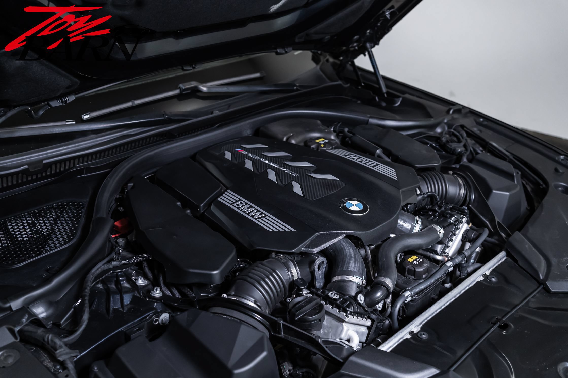 Used 2021 BMW M550i xDrive w/ Executive Package AWD/4WD image 52