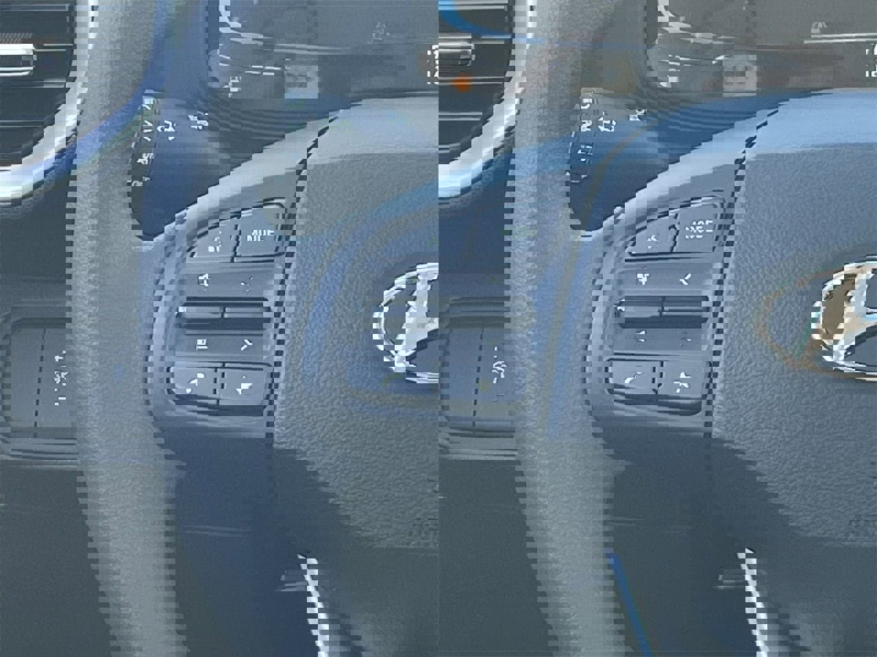 New 2026 Hyundai Venue SE image 22