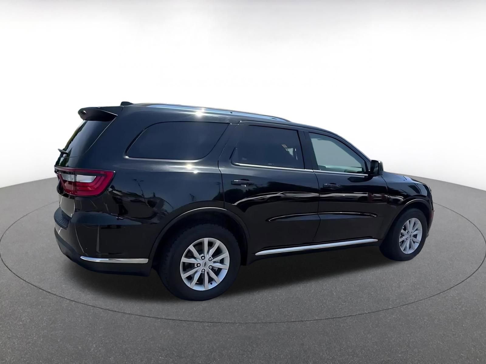 Used 2024 Dodge Durango SXT RWD image 15