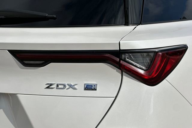 Used 2024 Acura ZDX A-Spec image 30