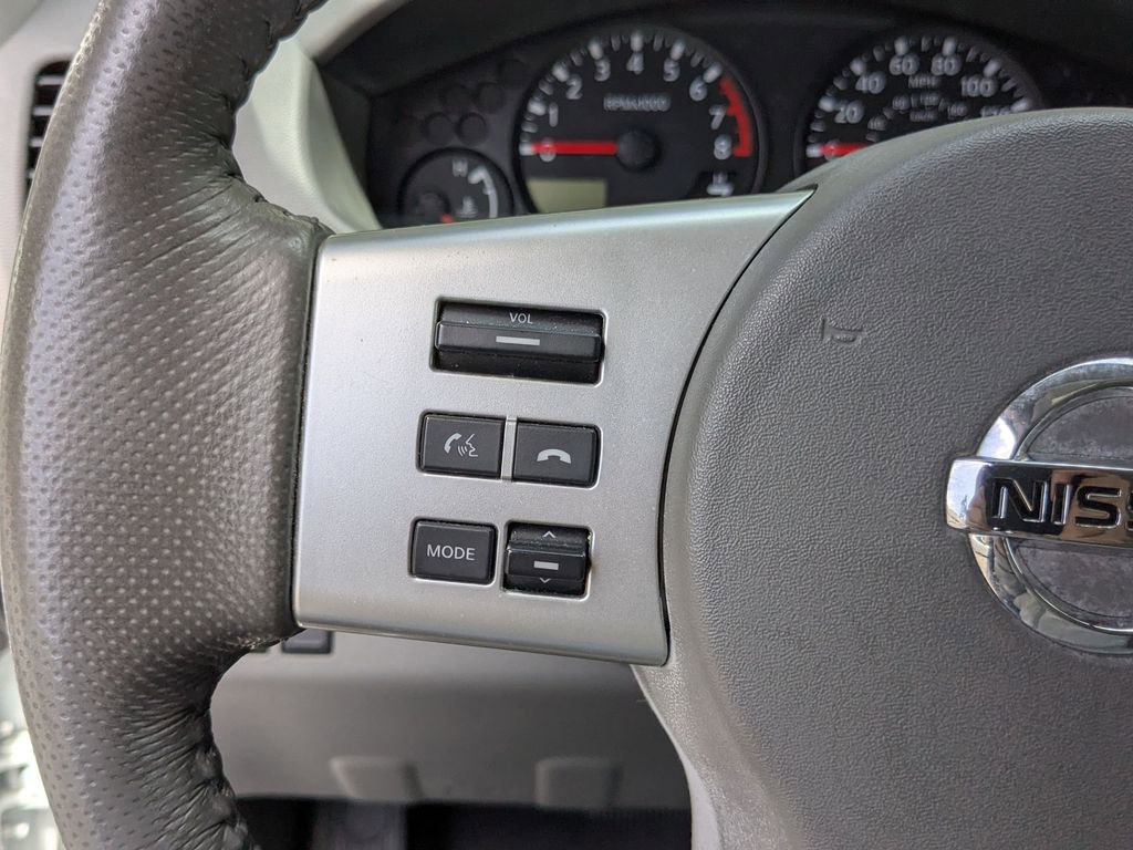 Used 2016 Nissan Frontier SV w/ SV Value Truck Package AWD/4WD image 16