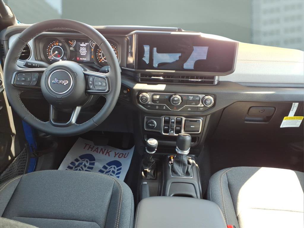 New 2026 Jeep Gladiator Sport AWD/4WD image 16