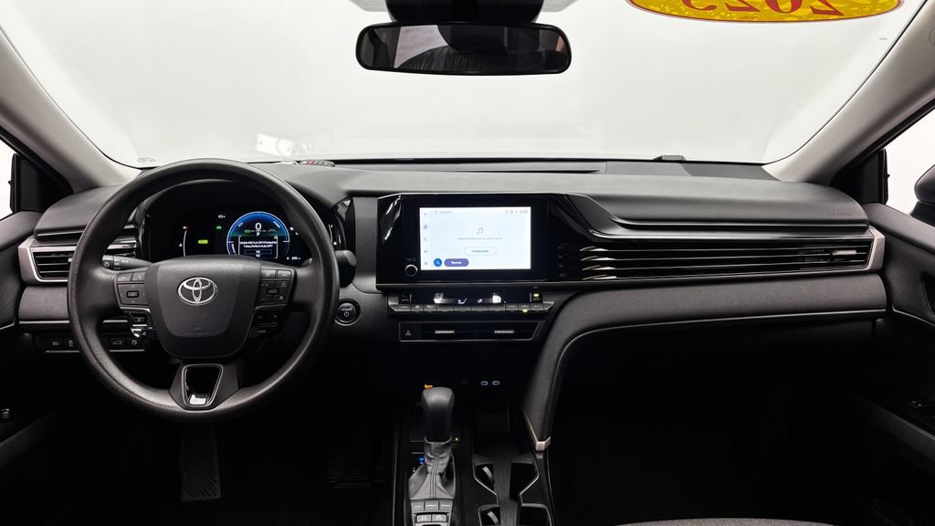 Used 2025 Toyota Camry LE FWD image 29