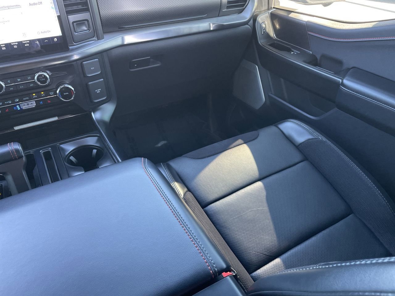 Used 2024 Ford F150 Raptor image 16